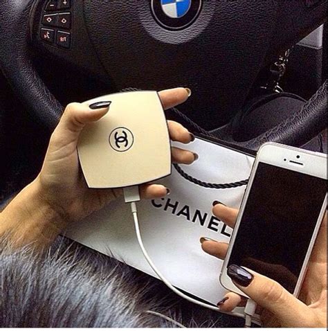 chanel compact mobile charger|mirror duo Chanel.